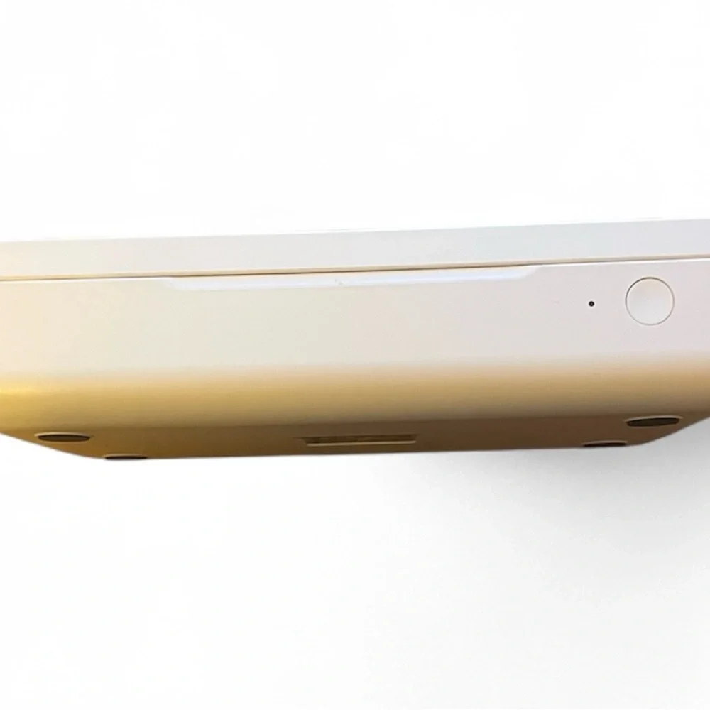 Samsung UV Sanitizer With Wireless Charging Kills Up To 99% Of Bacteria White